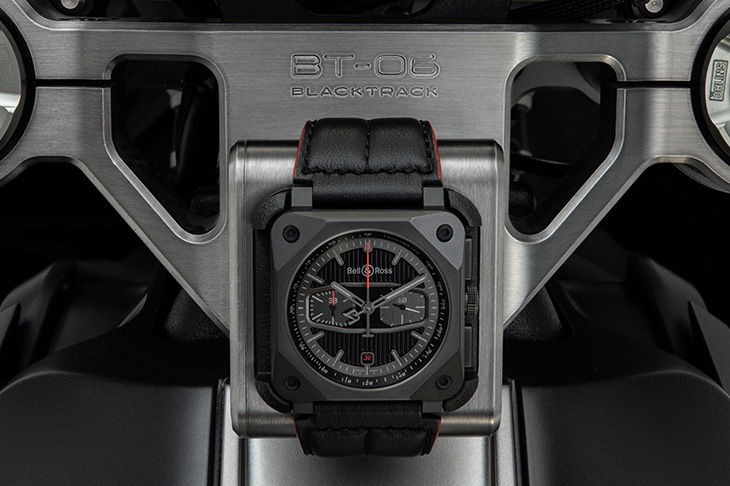 摩托車上專屬儀表 BELL & ROSS BR 03-94 Blacktrack計時腕錶