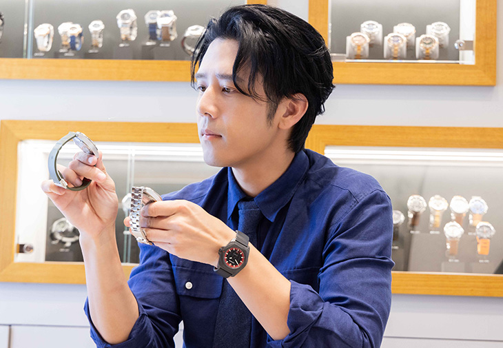 VICTORINOX瑞士維氏代言人胡宇威  I.N.O.X. Automatic腕錶