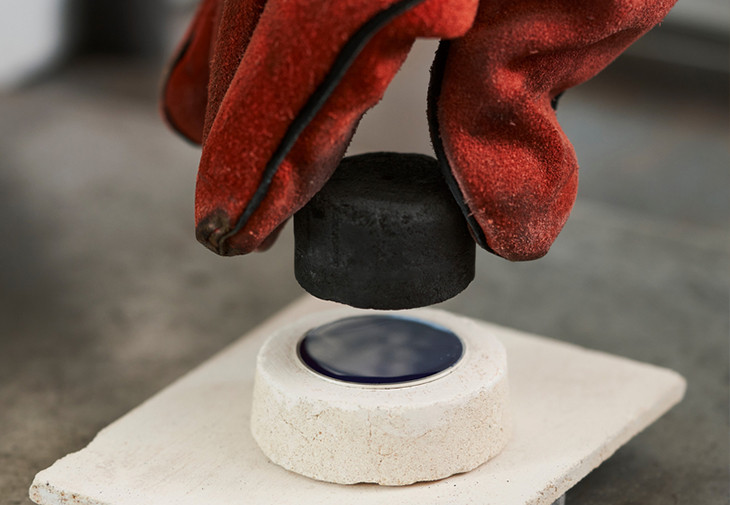 雅典航海系列領航者大明火琺瑯陀飛輪腕錶