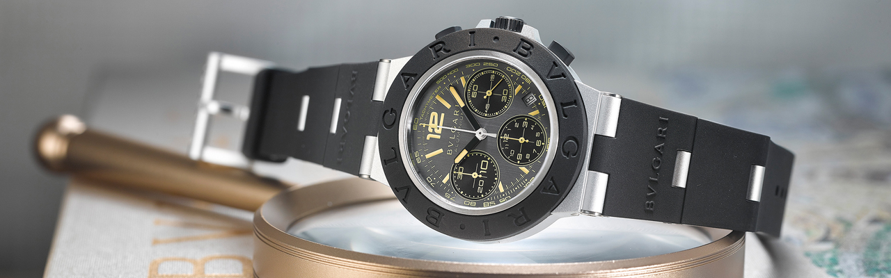 BVLGARI與賽車模擬電玩遊戲《Gran Turismo跑車浪漫旅》聯名合作的Bulgari Aluminium x Gran Turismo特別版腕錶