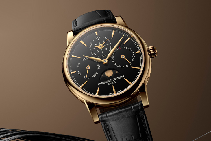 最親民自製機芯萬年曆！康斯登百年典雅萬年曆腕錶  不鏽鋼款40萬有找／黃金限量37只尊貴登場
