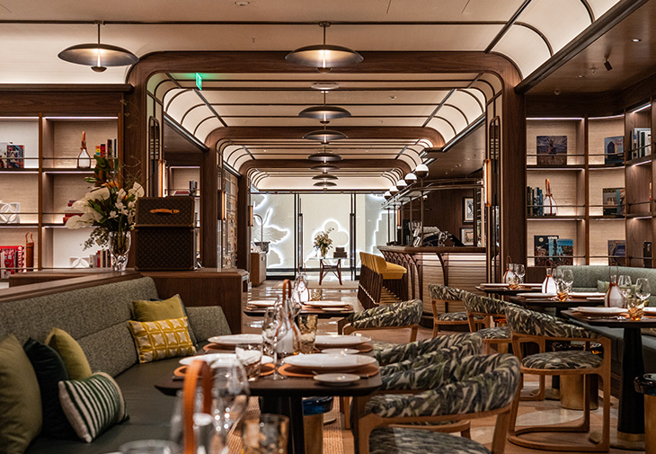 LOUIS VUITTON路易威登全新概念店「The Louis 路易號」