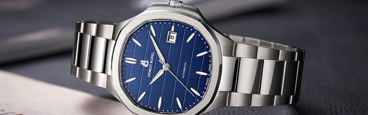 依波路縱橫四海地球腕錶