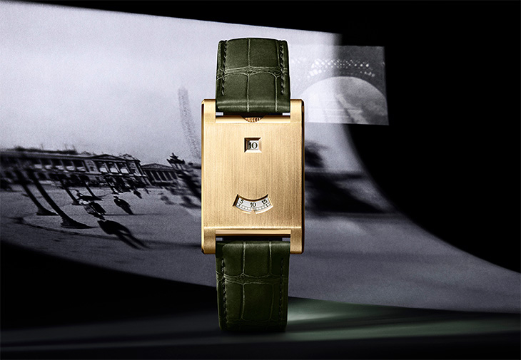 CARTIER Tank à Guichets 跳時