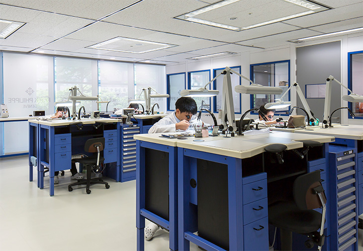 PATEK PHILIPPE台灣百達翡麗服務中心