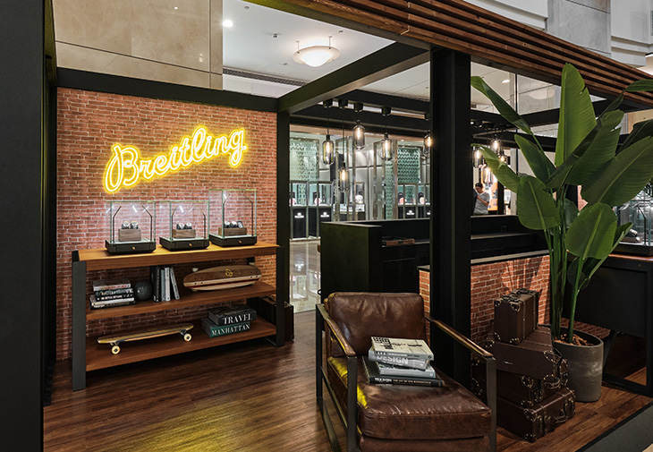 BREITLING百年靈140週年台北101快閃