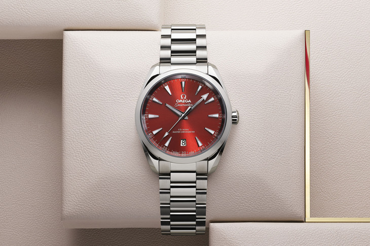 多款繽紛新色！歐米茄海馬Aqua Terra系列腕錶34、38mm