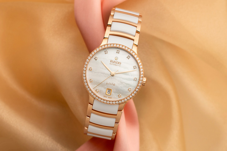 以精緻優雅勾勒自信風格的輪廓 雷達表晶萃系列高科技陶瓷鑽錶璀璨登場