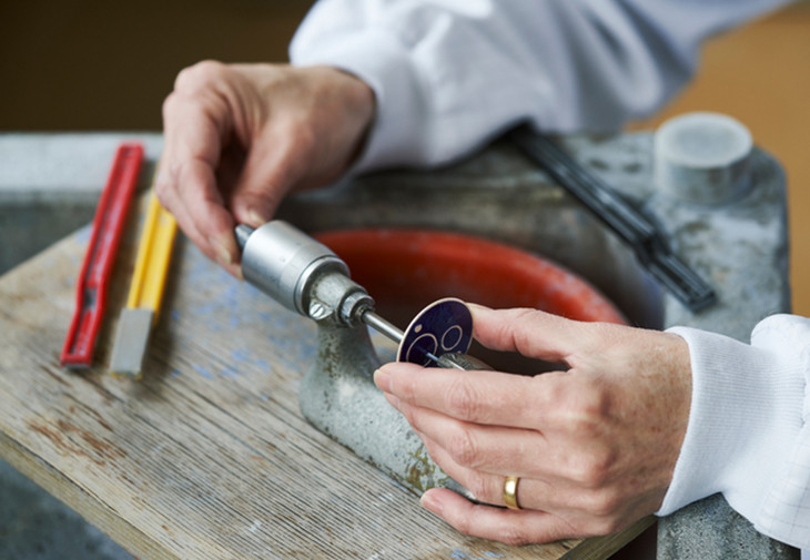 雅典航海系列領航者大明火琺瑯陀飛輪腕錶