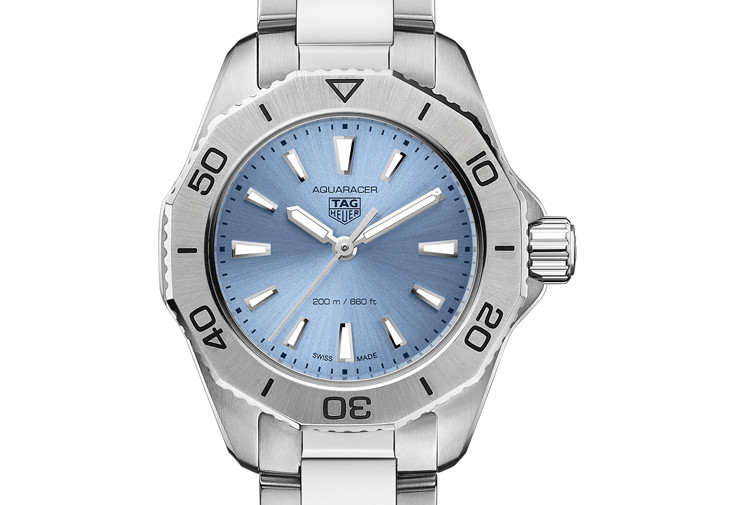 泰格豪雅Aquaracer Professional 200石英腕錶