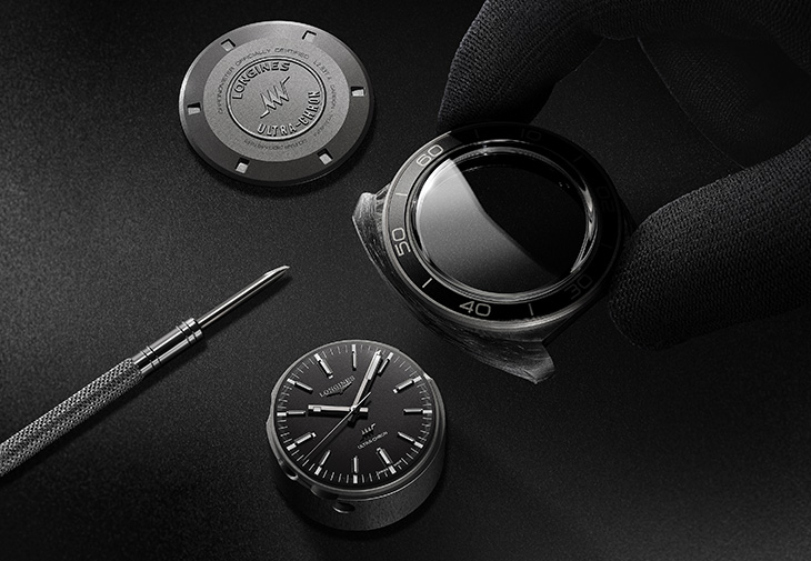 LONGINES浪琴表Ultra-Chron Carbon超級天文台鍛造碳腕錶