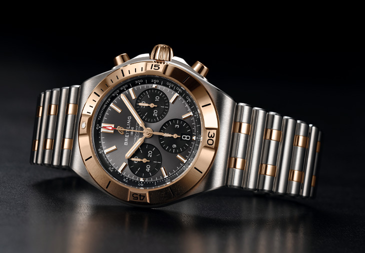 BREITLING百年靈Chronomat B01 42計時腕錶