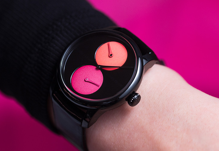 Le Régulateur LOUIS ERARD X  Sylvie Fleury 彩妝盒聯名款腕錶