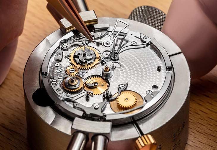 BREGUET寶璣Classique Quantième Perpétuel 7327萬年曆腕錶