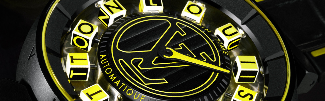 LOUIS VUITTON Tambour Spin Time Air Quantum