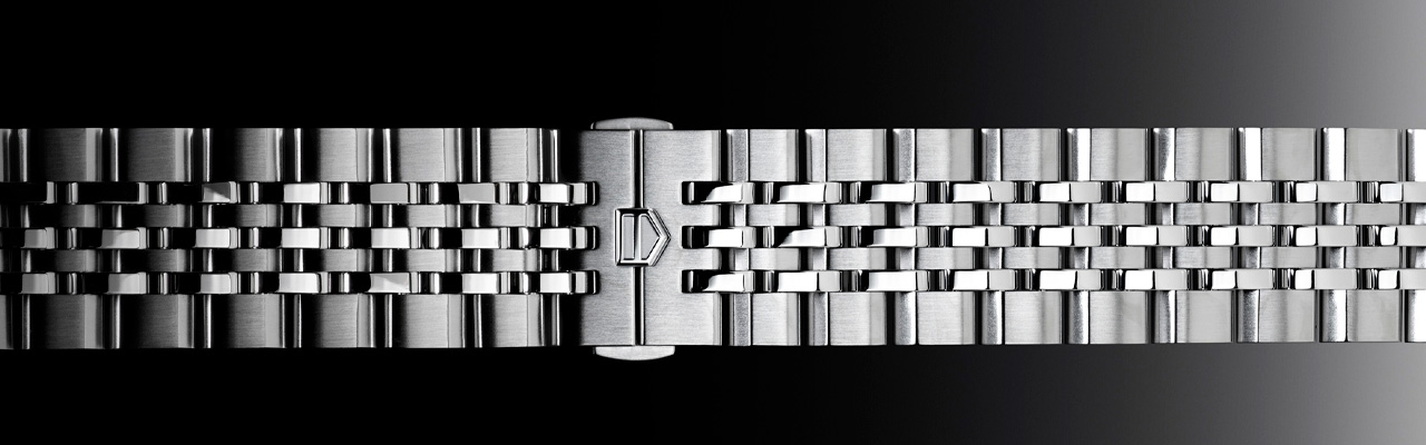 泰格豪雅TAG Heuer Carrera七珠鍊帶