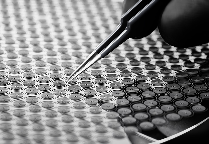 TAG Heuer泰格豪雅TH-Carbonspring前衛碳游絲