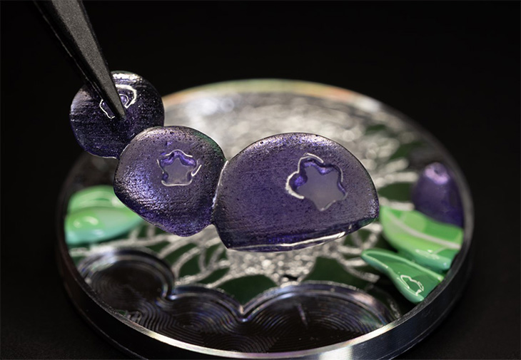 VAN CLEEF & ARPELS梵克雅寶Perlée Extraordinaire Fruits Enchantés Myrtille腕錶