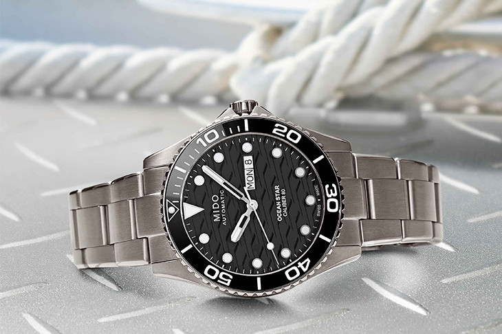 美度Ocean Star 200C海洋之星200米陶瓷圈鈦金屬腕錶