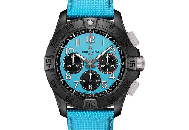 BREITLING百年靈Avenger B01 Chronograph 42 Night Mission