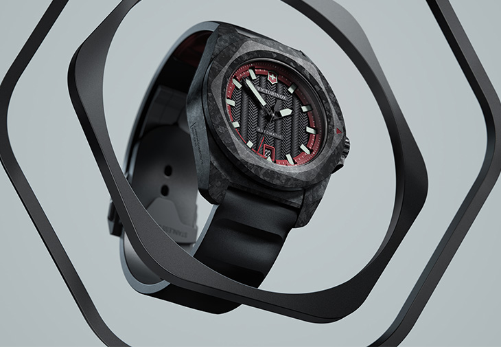 VICTORINOX瑞士維氏I.N.O.X Automatic碳纖維腕錶