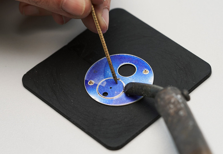 雅典航海系列領航者大明火琺瑯陀飛輪腕錶