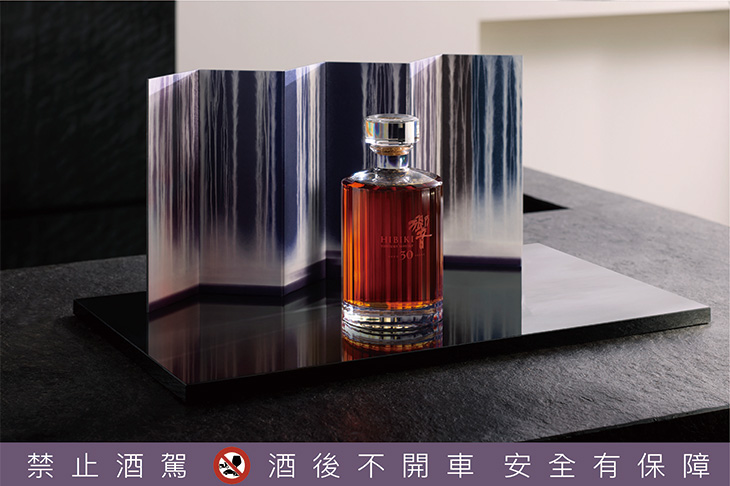 響HIBIKI ×日本國寶級藝術家千住博  「響21年與30年日本威士忌藝境珍藏版–Hiroshi Senju」