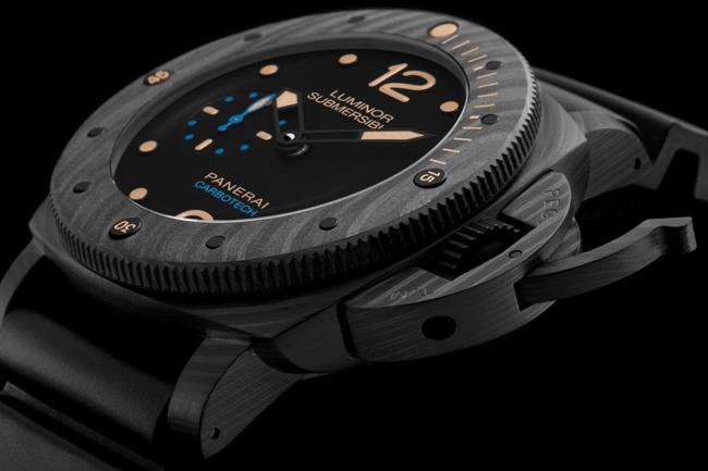 歷史與創新  沛納海潛水碳纖維腕錶PAM 00616