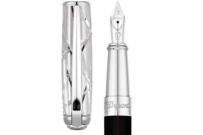 重新詮釋當代改版的火焰浮雕系列  S.T. Dupont