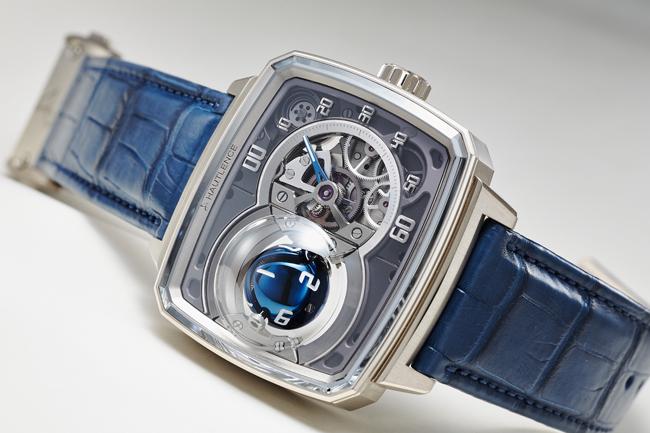 劇力萬鈞球體跳時 豪朗時HL Spherical 01