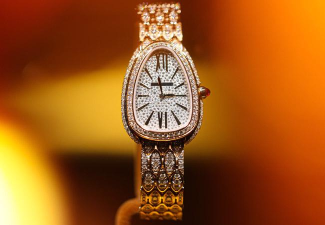 魅惑寶格麗Serpenti Seduttori「金」豔上海、倫敦 系列新成員亮相