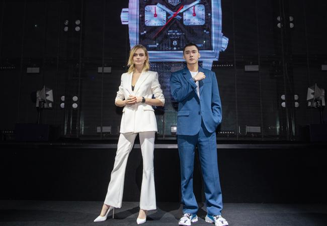 泰格豪雅活動邀請到品牌大使卡拉·迪樂芬妮（左）和李易峰（右）共襄盛舉