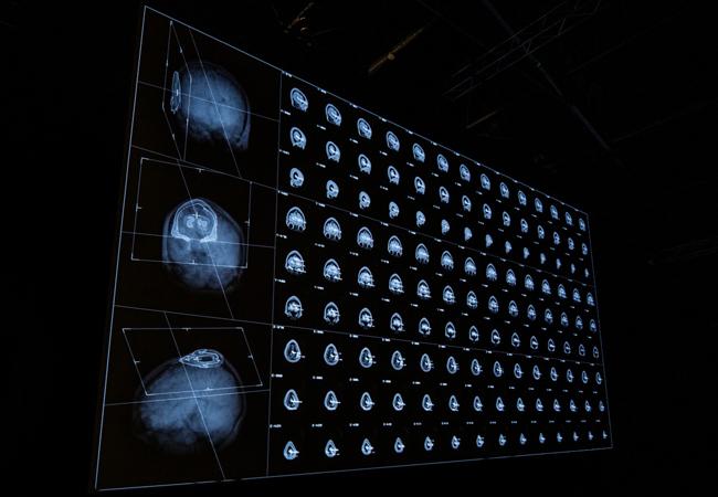 愛彼此次也與許多設計家合作