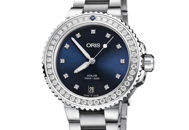 豪利時Aquis日期鑽錶