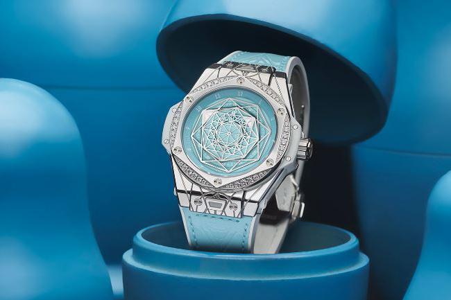 優雅刺青 宇舶綠松石精鋼腕錶