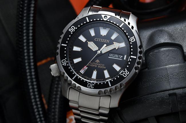 大人風格新錶情  星辰機械腕錶