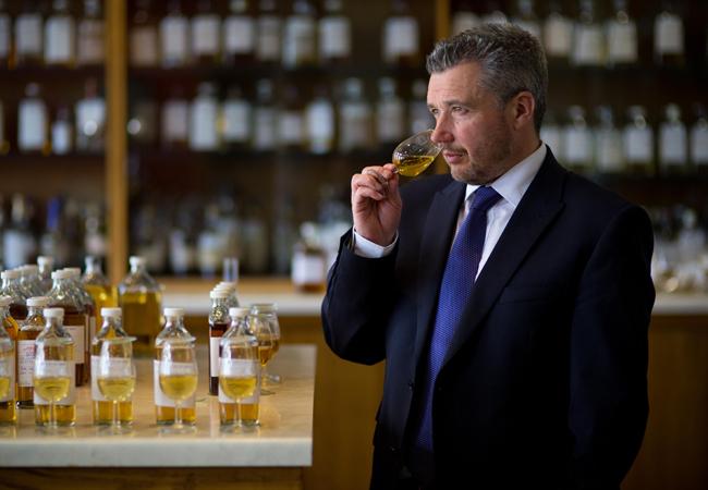 皇家禮炮首席調酒師Sandy Hyslop