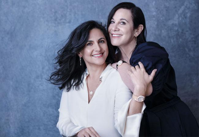 Arianne Phillips 與Carineh Martin 藉由分別配戴PIAGET Limelight Gala系列腕錶展現女性在職場與慈善領域傑出的表現