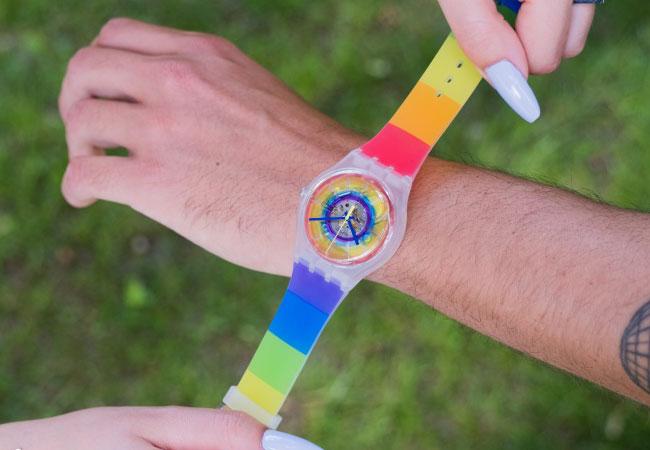 SWATCH Open summer彩虹腕錶