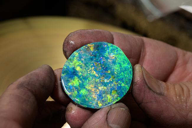 雅克德羅JAQUET DROZ澳寶愛之蝴蝶自動玩偶腕錶