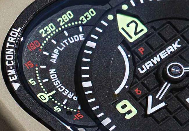 URWERK EMC TimeHunter Desert Sage腕錶