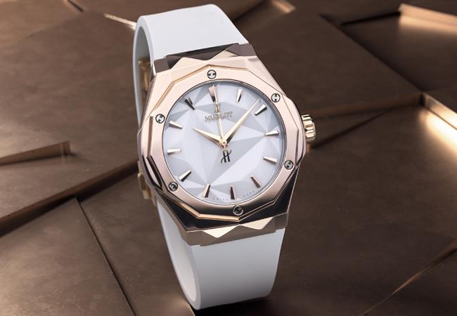 宇舶HUBLOT 經典融合系列Orlinski 光燦白腕錶鈦金屬鑲鑽款