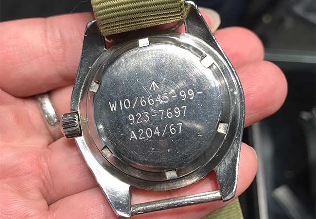 歐米茄OMEGA海馬300米古董軍錶Seamaster 300 Military型號ST 165.024