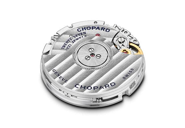 蕭邦Happy Sport Sun, Moon & Star系列腕錶搭配Chopard 09.01-C型自動機芯