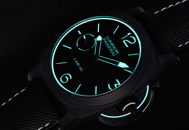 沛納海Panerai Luminor 1950 Carbotech LAB-ID PAM700