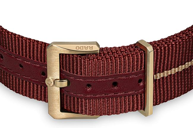 RADO 庫克船長300米青銅自動腕錶鋼鐵紅限定版