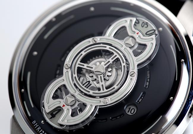 Behrens Original 星際航行Space Traveller系列，為品牌另一款入圍2020 GPHG的話題之作。