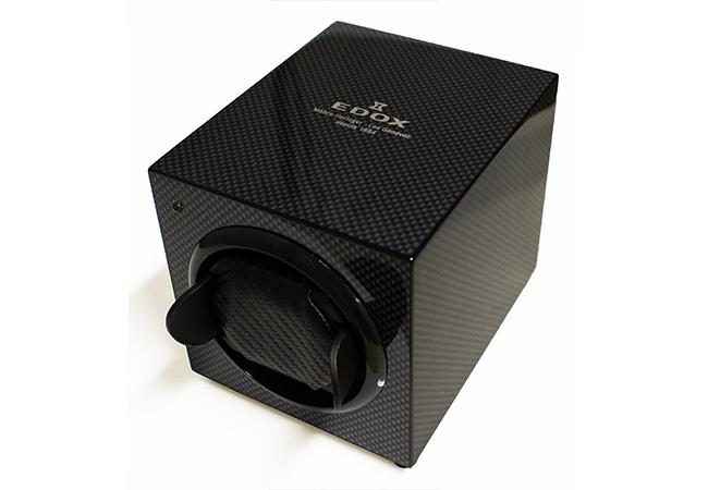 依度EDOX獨家上鍊盒。