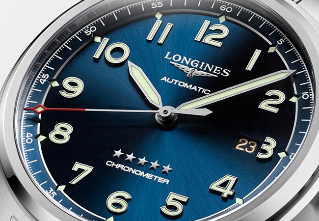 Longines浪琴表Spirit 先行者系列藍色面盤大三針含日期顯示腕錶 ，型號：L3.811.4.93.6