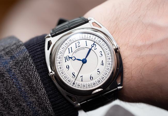 DE BETHUNE Kind of Two Tourbillon，型號：DBK2TV1